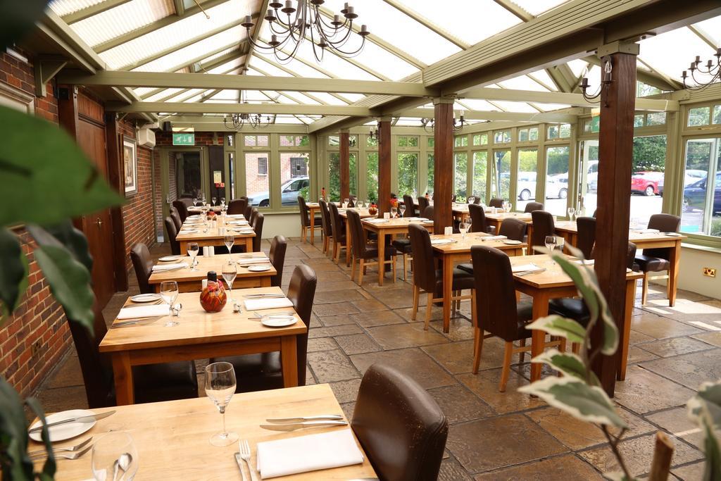 Marsh Farm Hotel Swindon Dış mekan fotoğraf