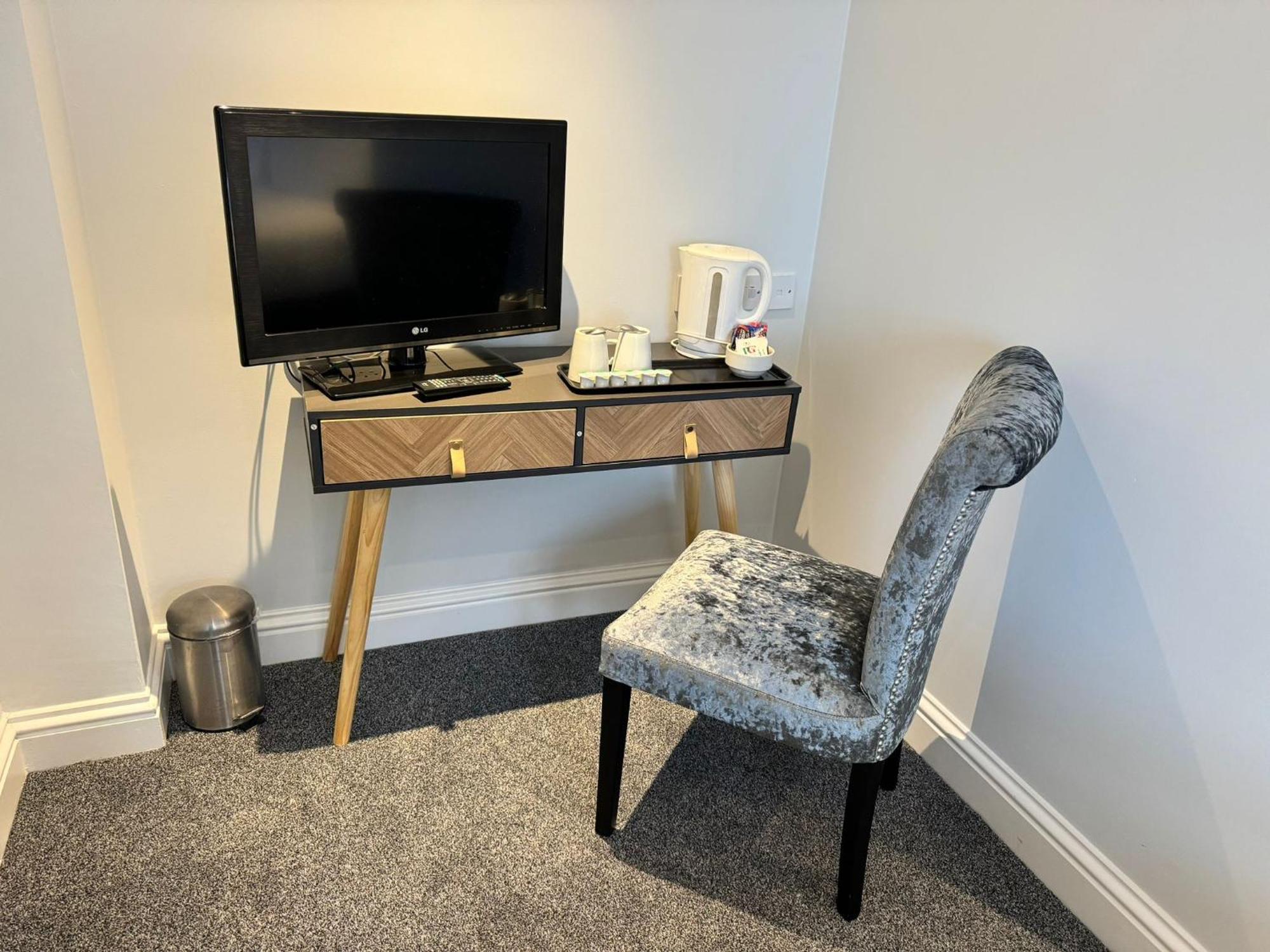 Marsh Farm Hotel Swindon Dış mekan fotoğraf
