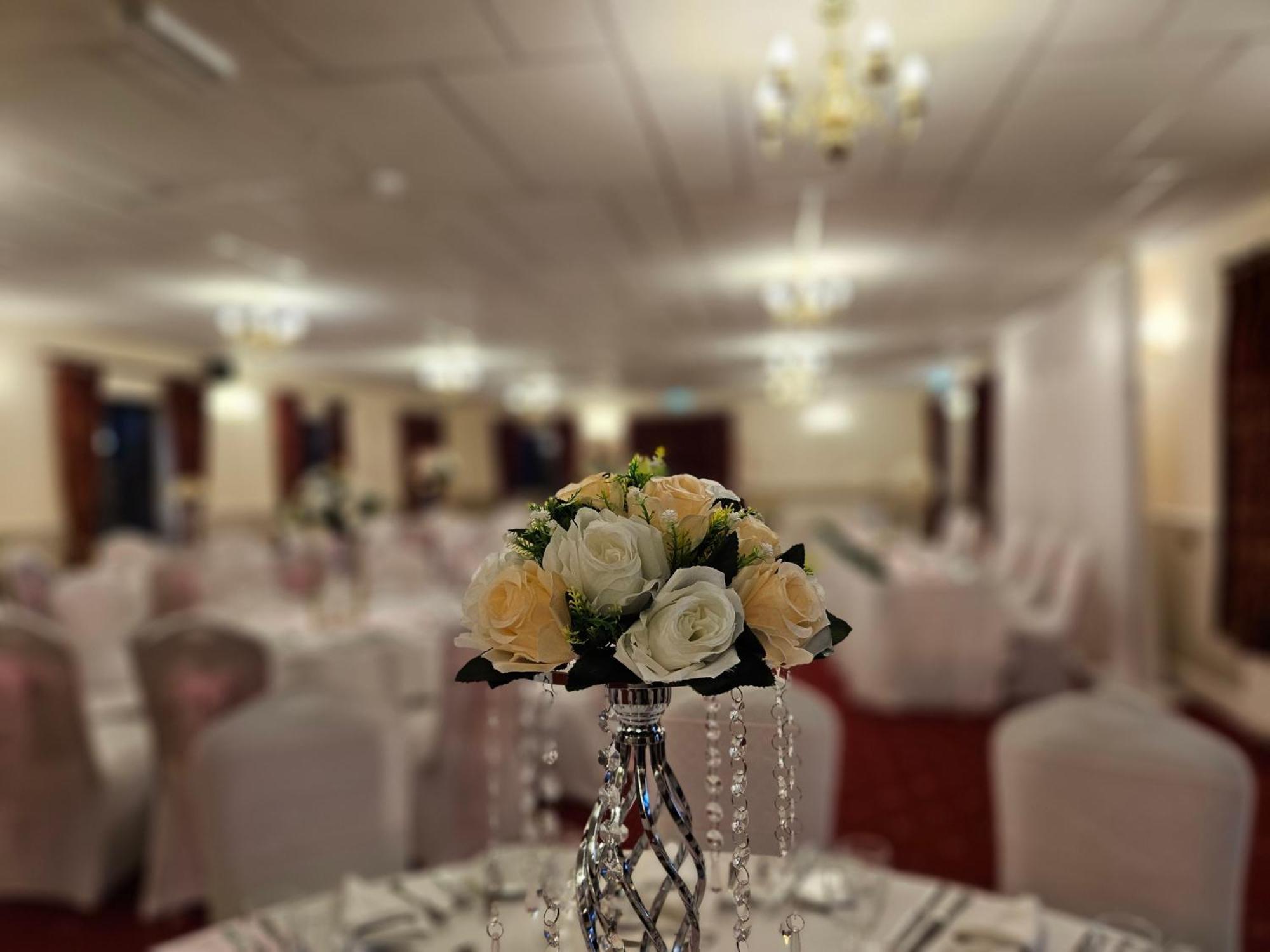Marsh Farm Hotel Swindon Dış mekan fotoğraf
